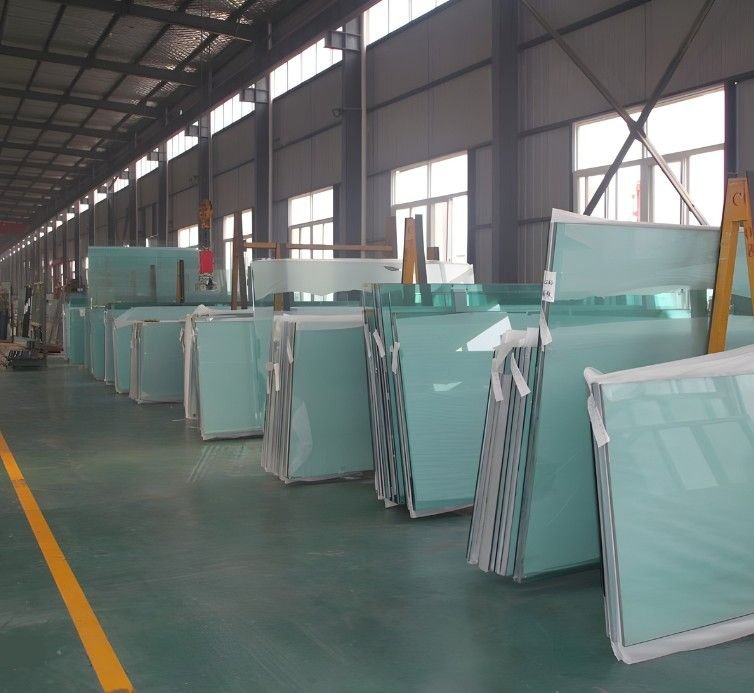 China Ultra Cleat Float Glass Supplier