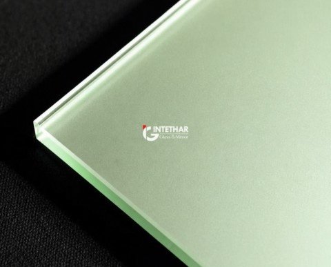 Light Green Reflective Glass In Dubai